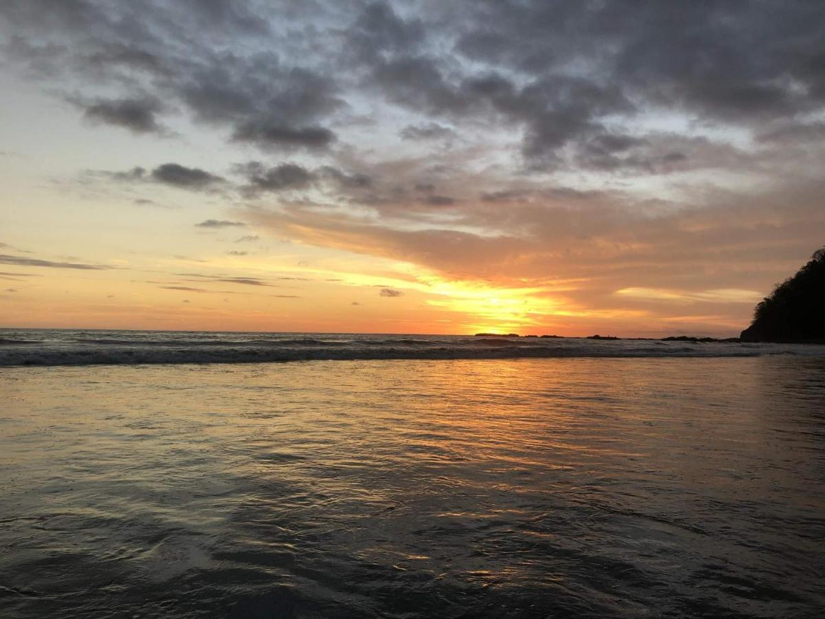 Apartamento De Lujo Las 3 Gotas Jaco, Frente Al Mar Con Vista A La Playa المظهر الخارجي الصورة